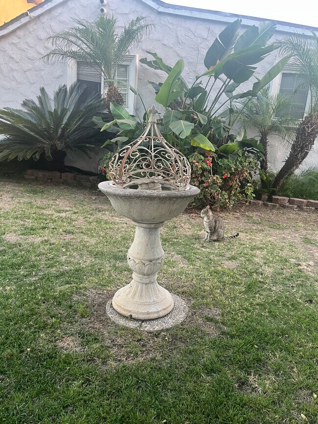 Foto del edificio - 8920 Olin St