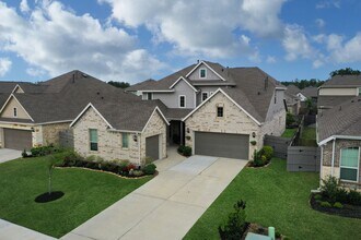 Building Photo - 18323 Tiger Flowers Dr