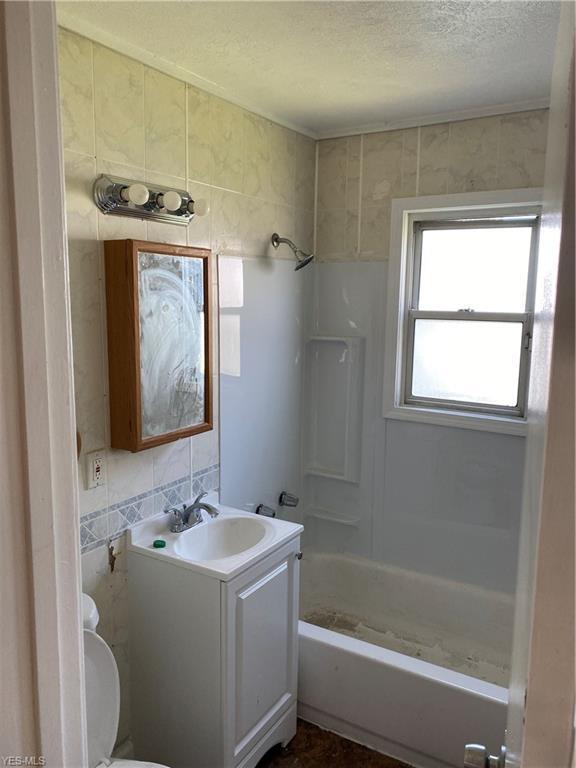 Foto del edificio - 19317 Meadowlark Ln