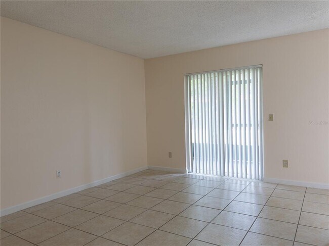 Building Photo - 9900 Sweepstakes Ln