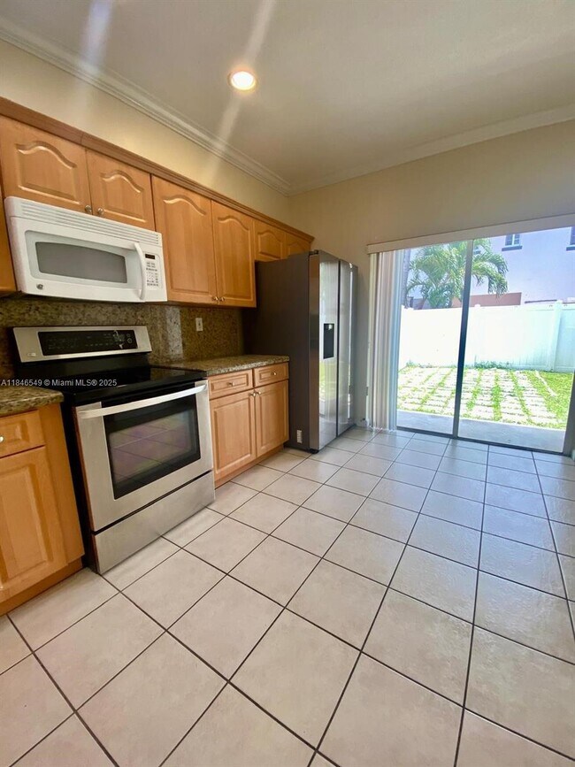 Foto del edificio - 12854 SW 49th Ct