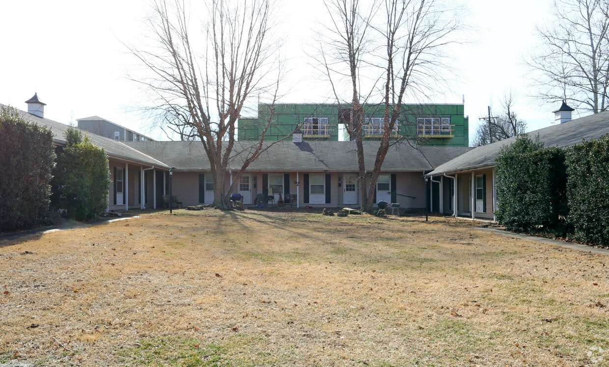 Building Photo - Madison Apartments