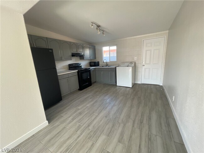 Foto del edificio - 2107 Statz St