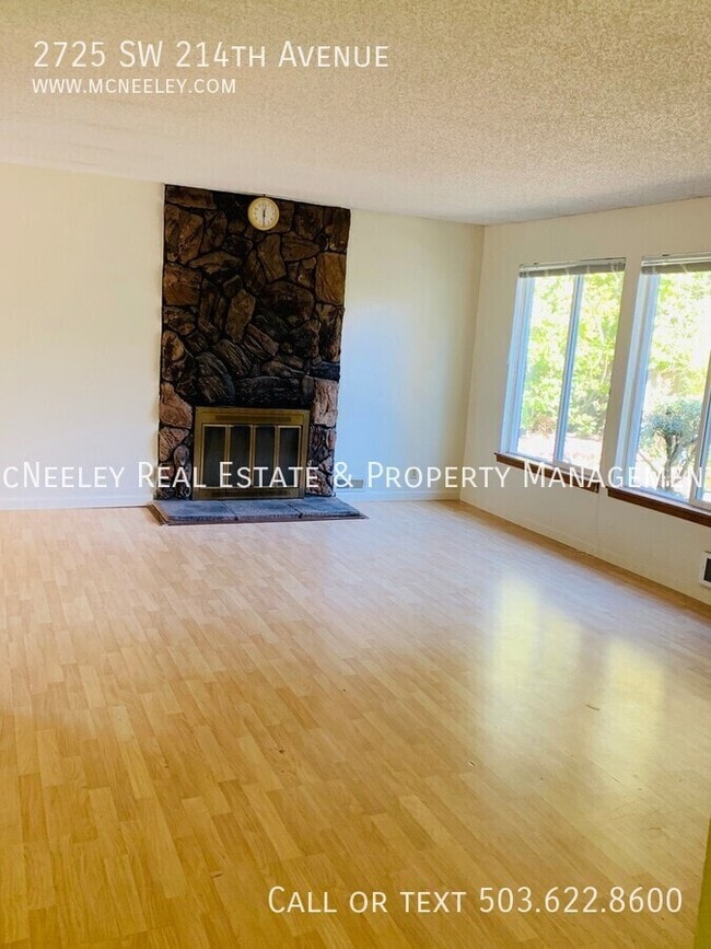 Foto del edificio - 2725 SW 214th Ave