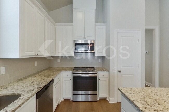 Foto del edificio - 4822 Mokki Ln