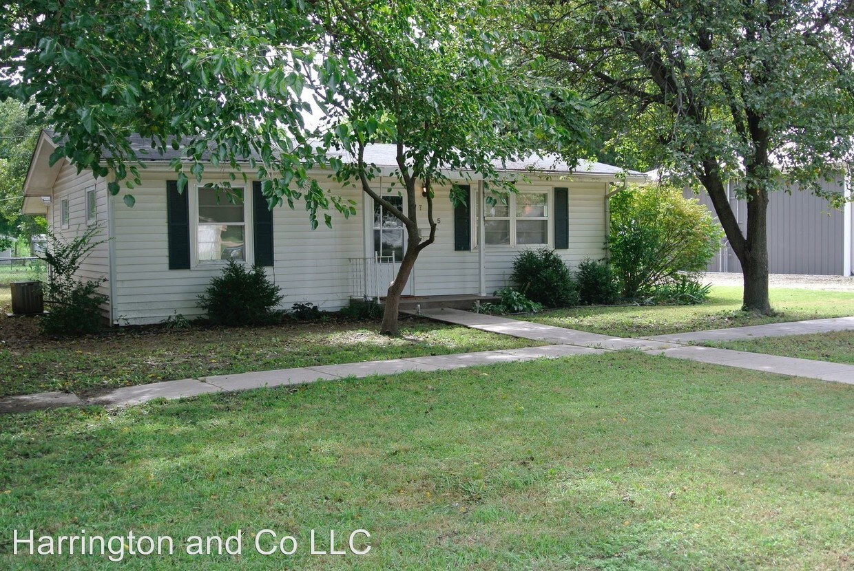 Primary Photo - 2 br, 2 bath House - 715 W 4th Street