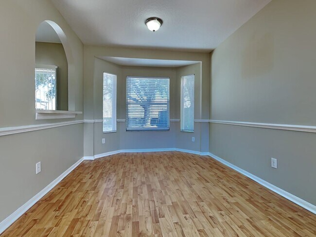 Building Photo - 18009 Birdwater Dr