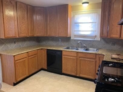 Foto del edificio - 2708 22nd St