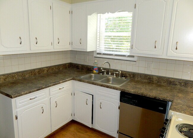 Foto del edificio - 3950 Braddock St