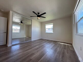Building Photo - 560 I St