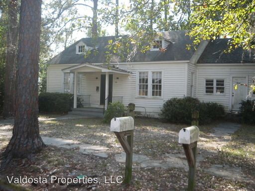 Building Photo - 1112 N Toombs St