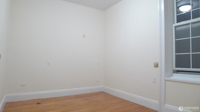 Building Photo - 226 East 59th Street
