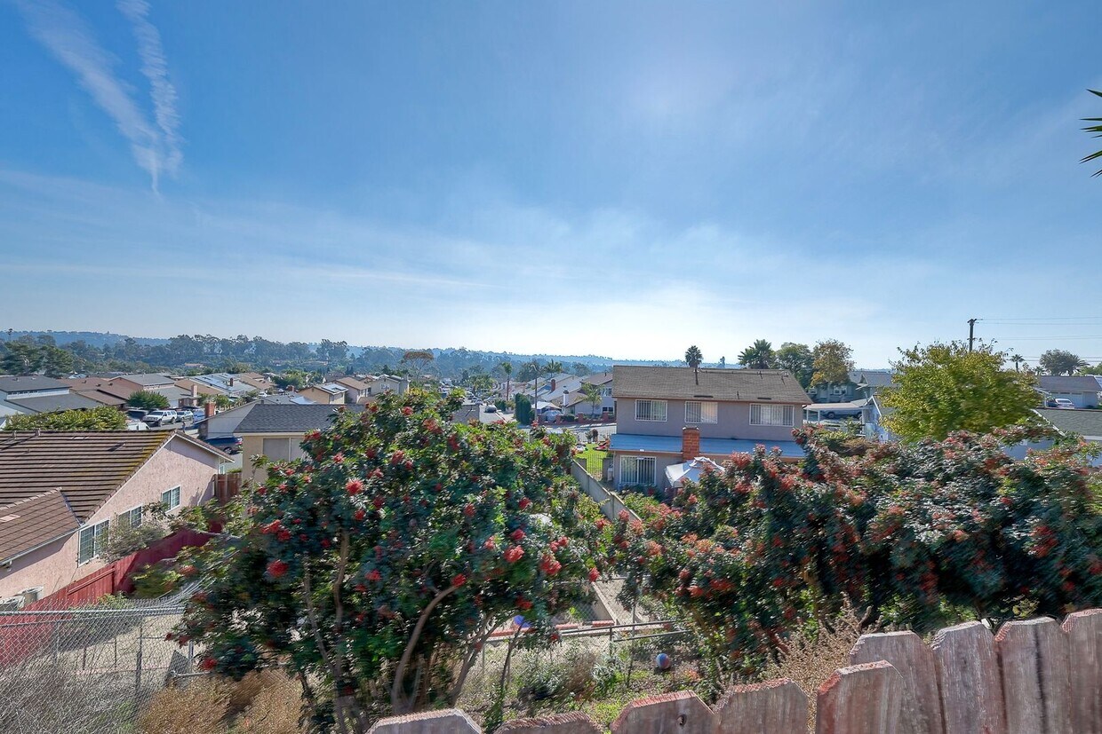 Foto principal - Charming 3-bedroom, 2-bath home