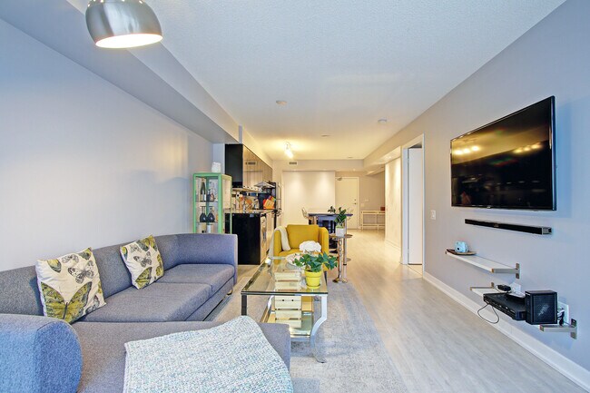 Building Photo - 19 Singer Ct