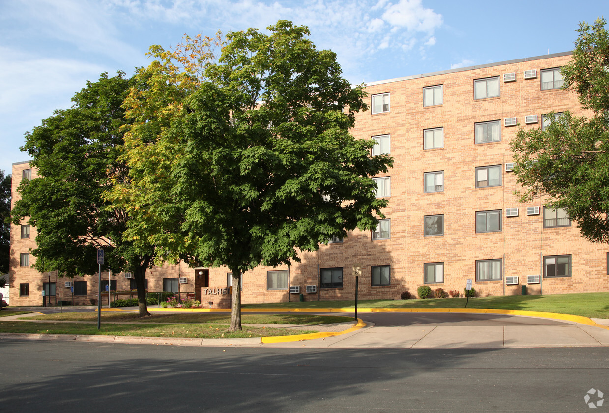 Foto del edificio - Talheim Apartments