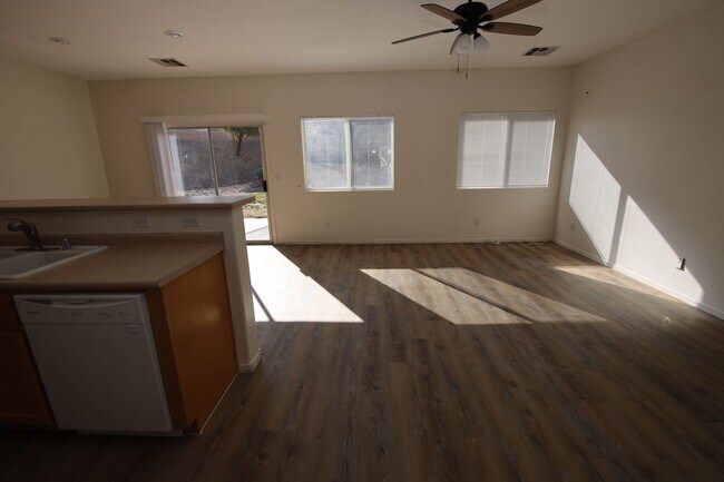 Foto del edificio - HENDERSON - 1 STORY HOME