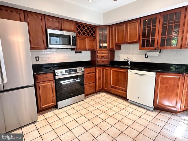 Foto del edificio - 505 Carlisle Dr