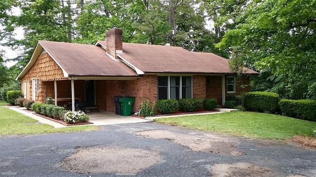 Building Photo - 4915 Prosperity Church Rd