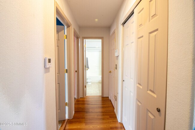 Foto del edificio - 3913 Pearl Ct