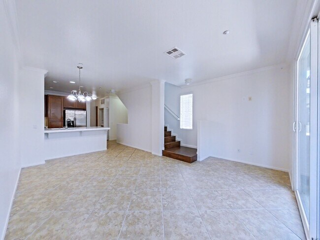 Foto del edificio - Spacious 3-Bedroom Home in Prime San Diego Location