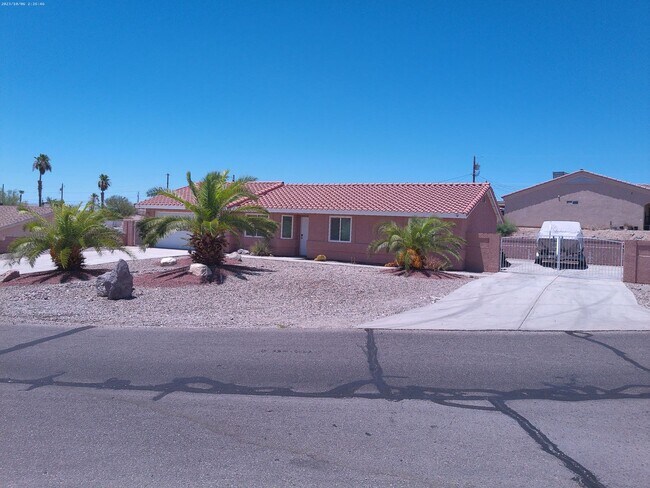 Foto del edificio - 3501 Iroquois Dr