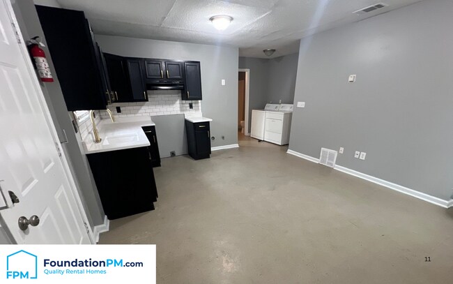 Foto del edificio - 2265 Hunter Ave