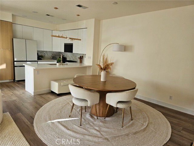 Foto del edificio - 28507 Klondike Dr