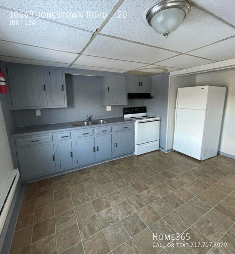 Primary Photo - Renovated 1 Bedroom, 1 Bath Apartment in A...