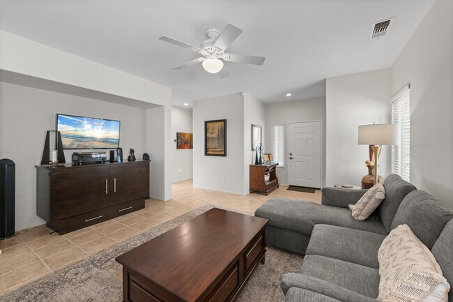 Foto del edificio - 78680 Postbridge Cir