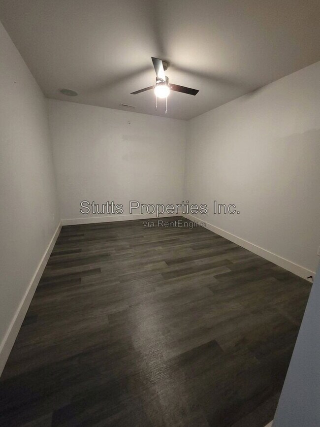 Foto del edificio - 310 Cypress Mill Rd
