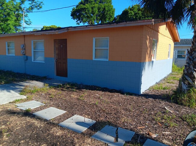 Foto del edificio - 1114 N 16th Ct