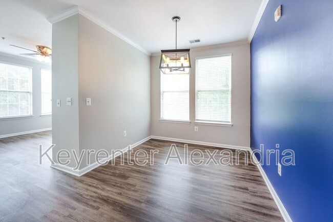 Photo - 4951 Brenman Park Dr Apartment