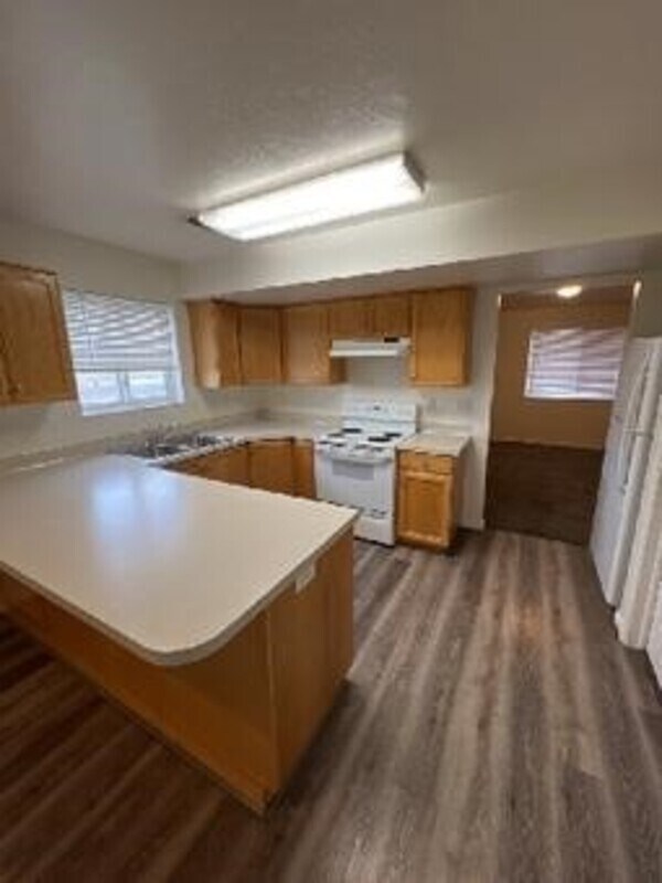 Foto del edificio - 15080 N 5400 W