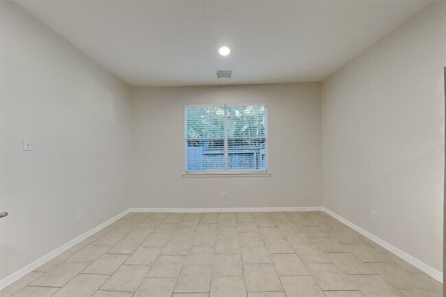 Foto del edificio - 17906 Magenta Springs Dr