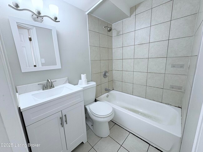 Foto del edificio - 9605 Glenawyn Cir