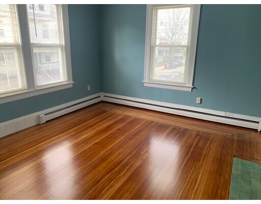 Primary Photo - 108 Bloomfield St