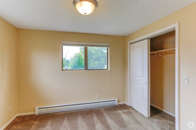 1BR, 1BA - 480 SF (Low Res) - Nora Apartments