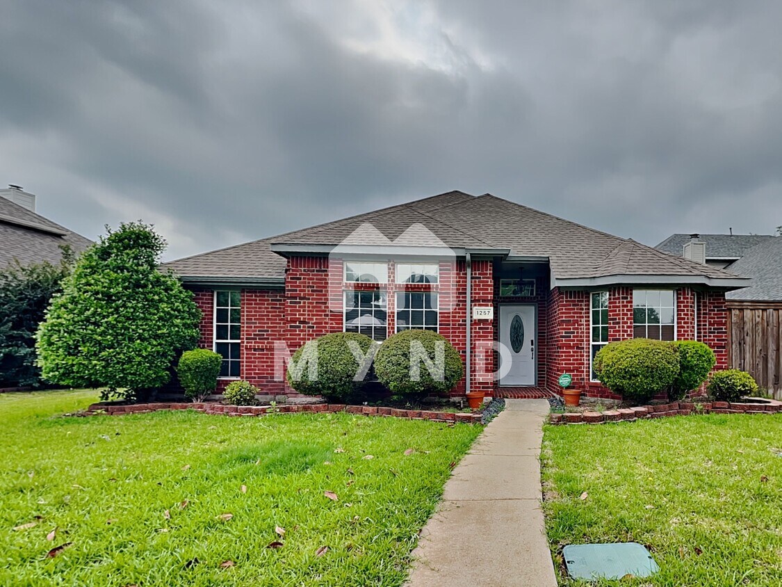 Foto principal - 1257 Christopher Ln