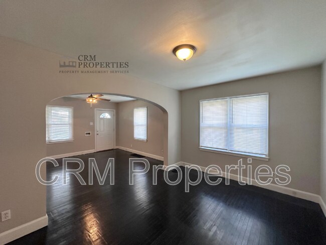 Foto del edificio - 943 N Linwood Ave