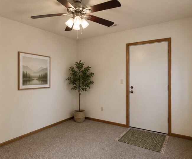 Foto del edificio - Spring Lake Townhome Apartments