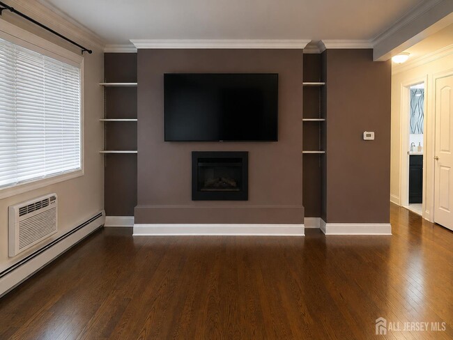 Foto del edificio - 915 Cricket Ln