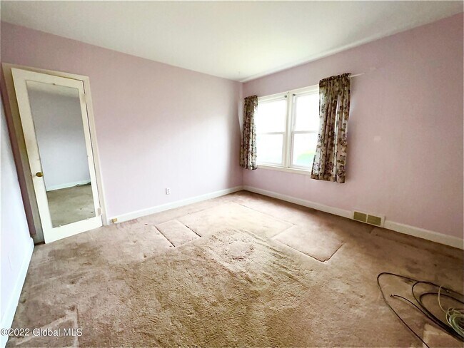 Building Photo - 1829 Osterlitz Ave