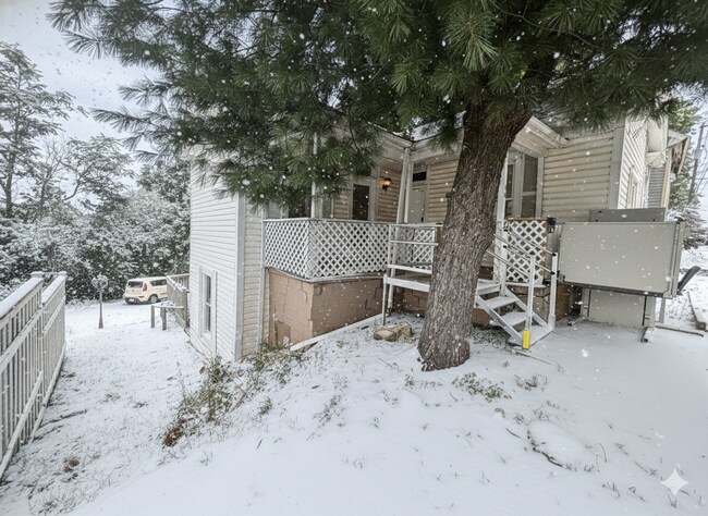 Photo - Use Your Tax Return For This Sweetheart of a Deal! Spacious rooms, updated mechanicals, and conve... House