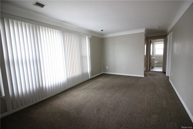 Foto del edificio - 26705 Greenleaf St