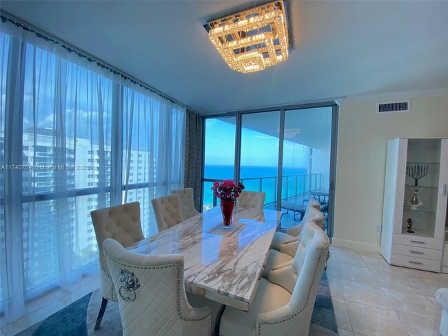 Foto del edificio - 3101 S Ocean Dr