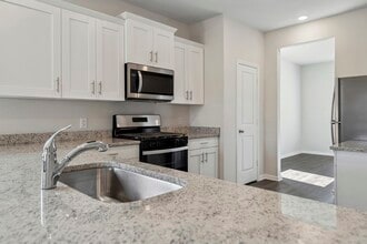 Building Photo - 16414 Blossom Grv Dr