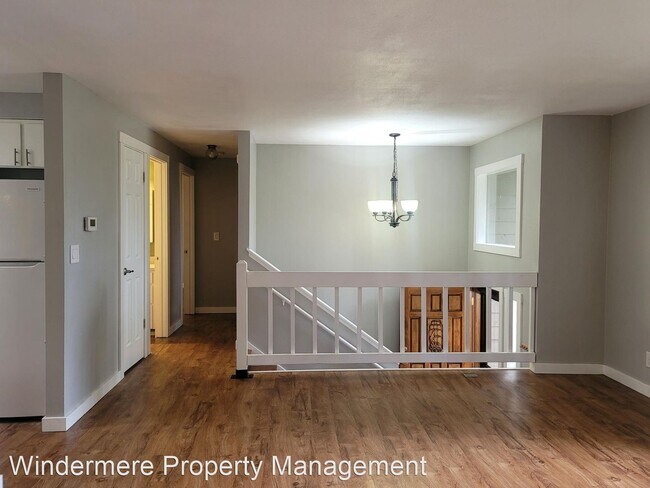 Foto del edificio - 3 br, 1.5 bath House - 3945 Fischer Park A...