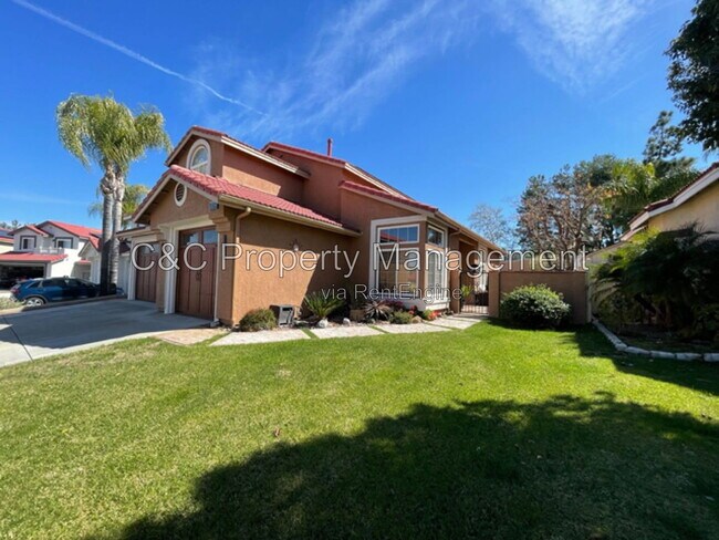 Foto del edificio - 32736 Hislop Way