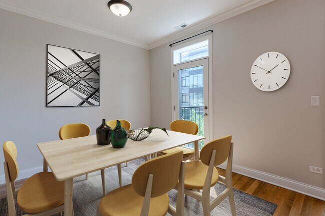 Foto del edificio - 17 N Bishop St