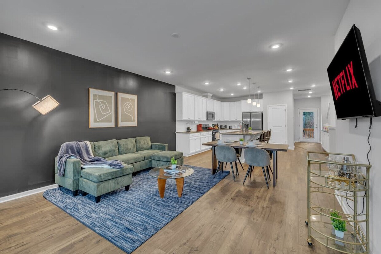 Foto principal - 2804 Saltaire Ave